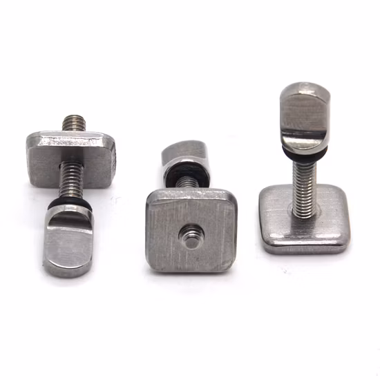 シャークフィンスクリュー